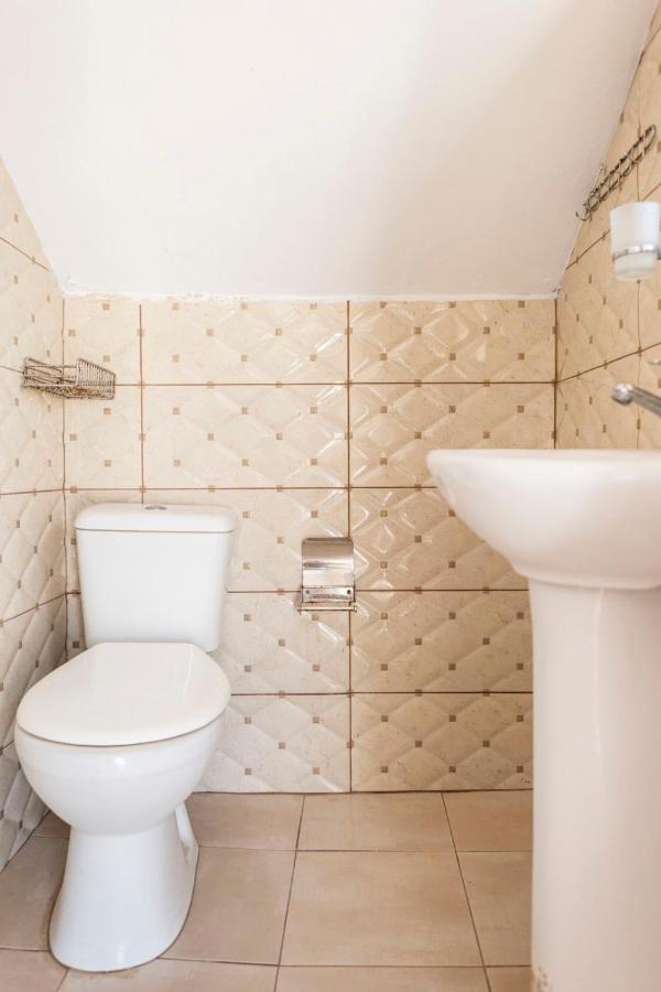 Natasha Rooms Himare Ngoại thất bức ảnh