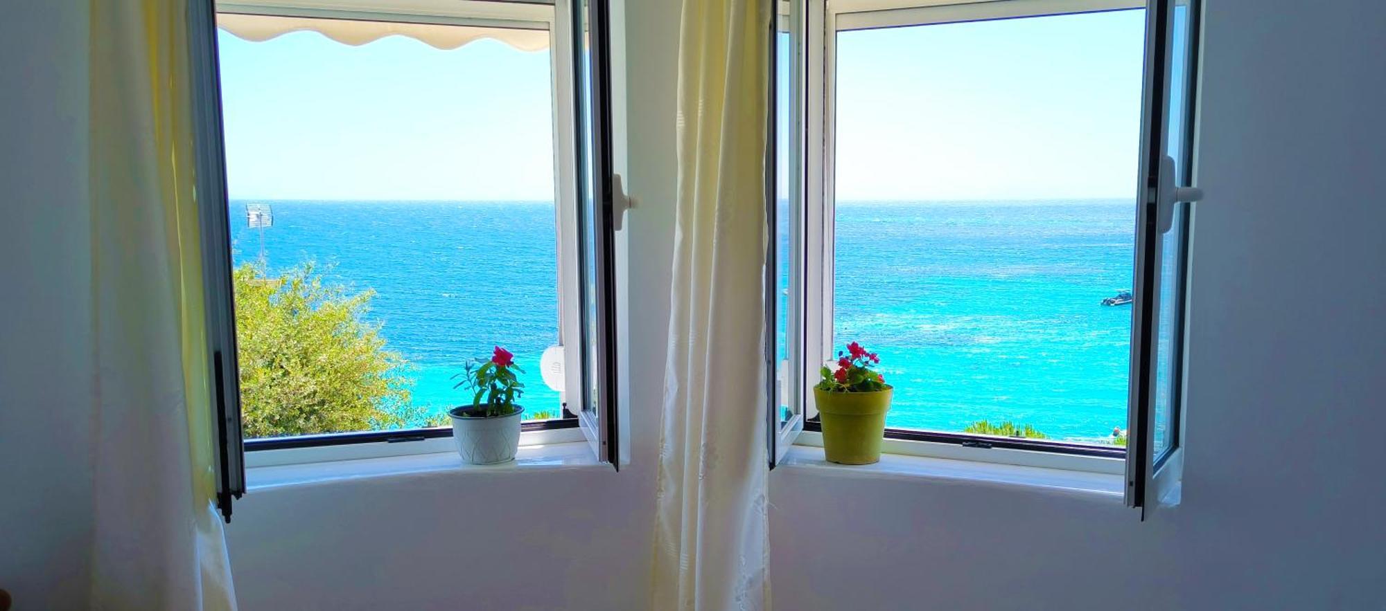 Natasha Rooms Himare Ngoại thất bức ảnh