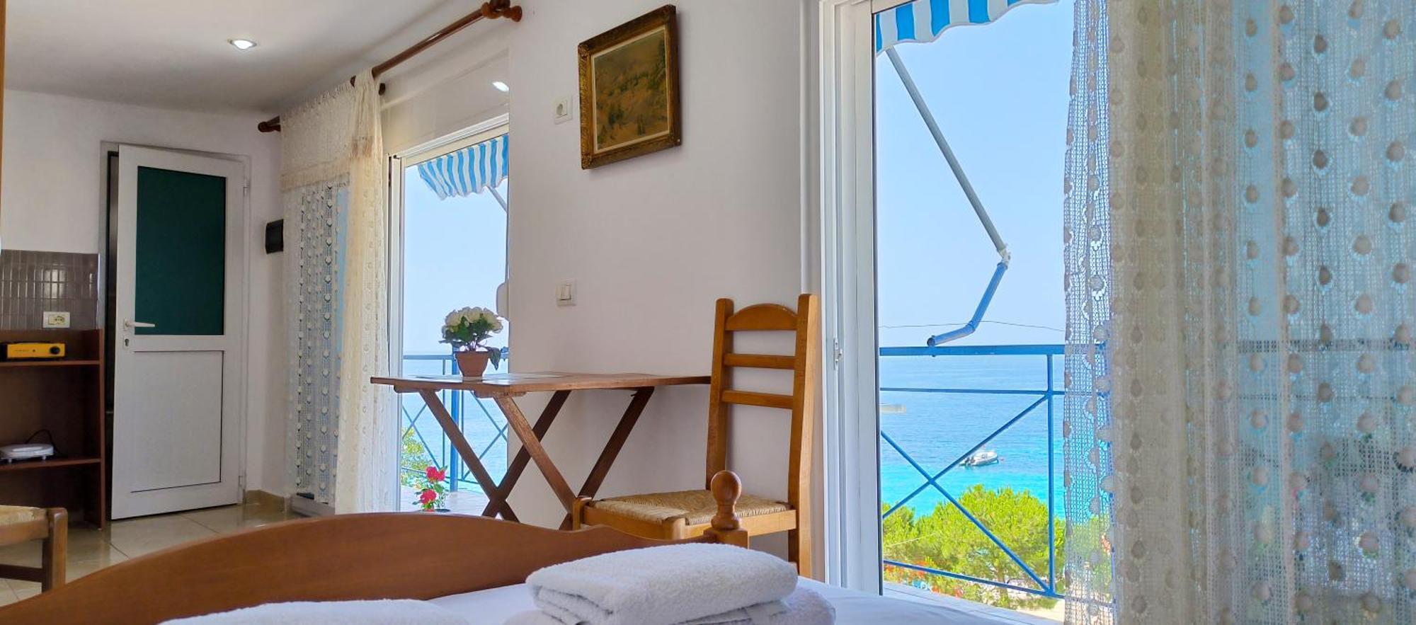 Natasha Rooms Himare Ngoại thất bức ảnh